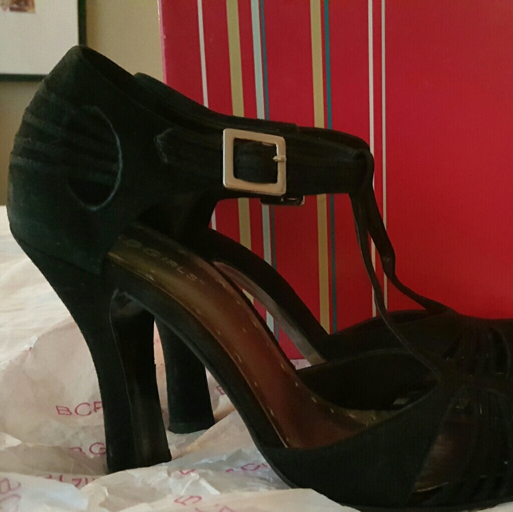 Black cut out design suede heels w/ T-strap style