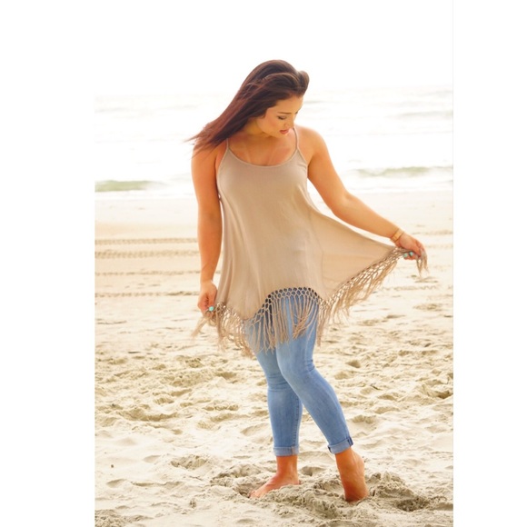 ‼️SALE - Summer Fringe Tank - Picture 2 of 3