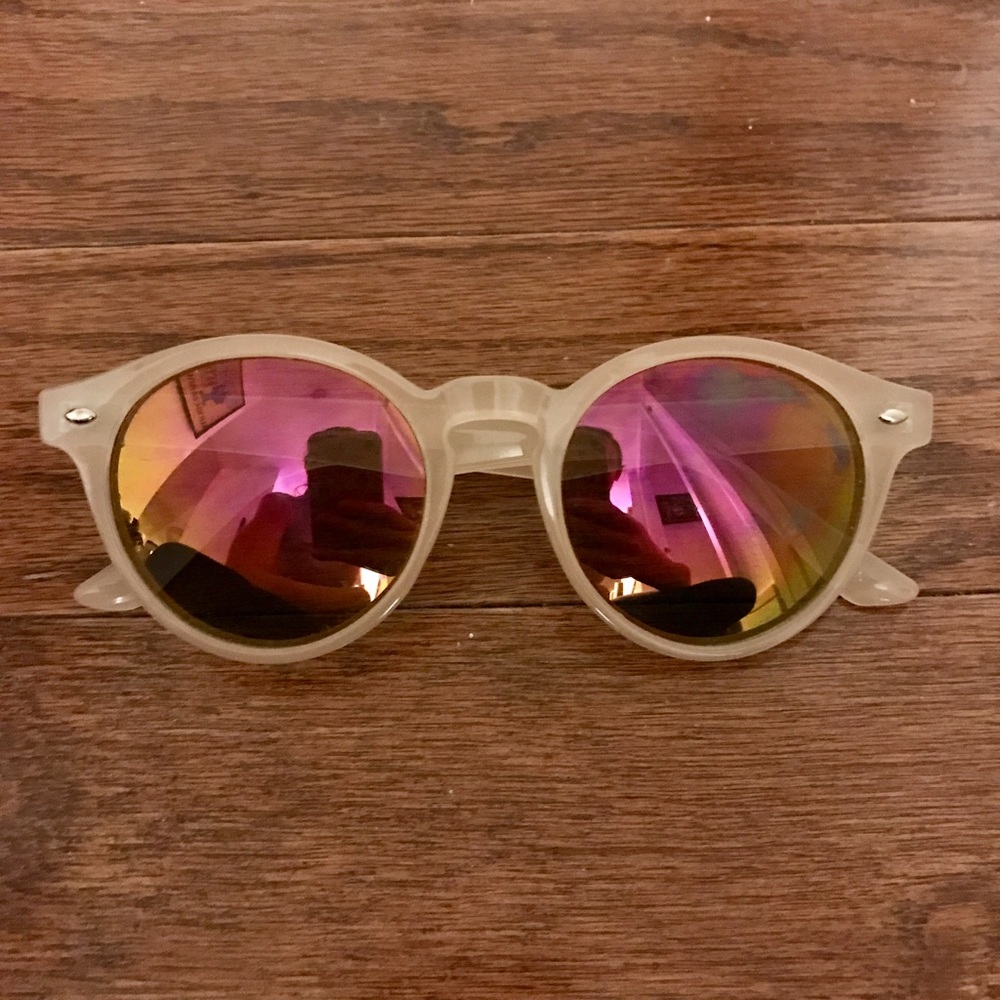Nasty Gal Round Mirrored Sunglasses Pink Nude