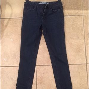 Brandy Melville Dark Wash Jeans