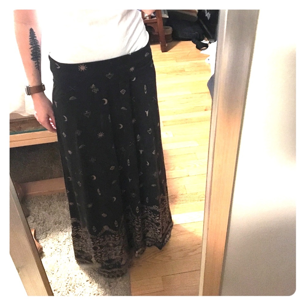 Maxi tribal skirt