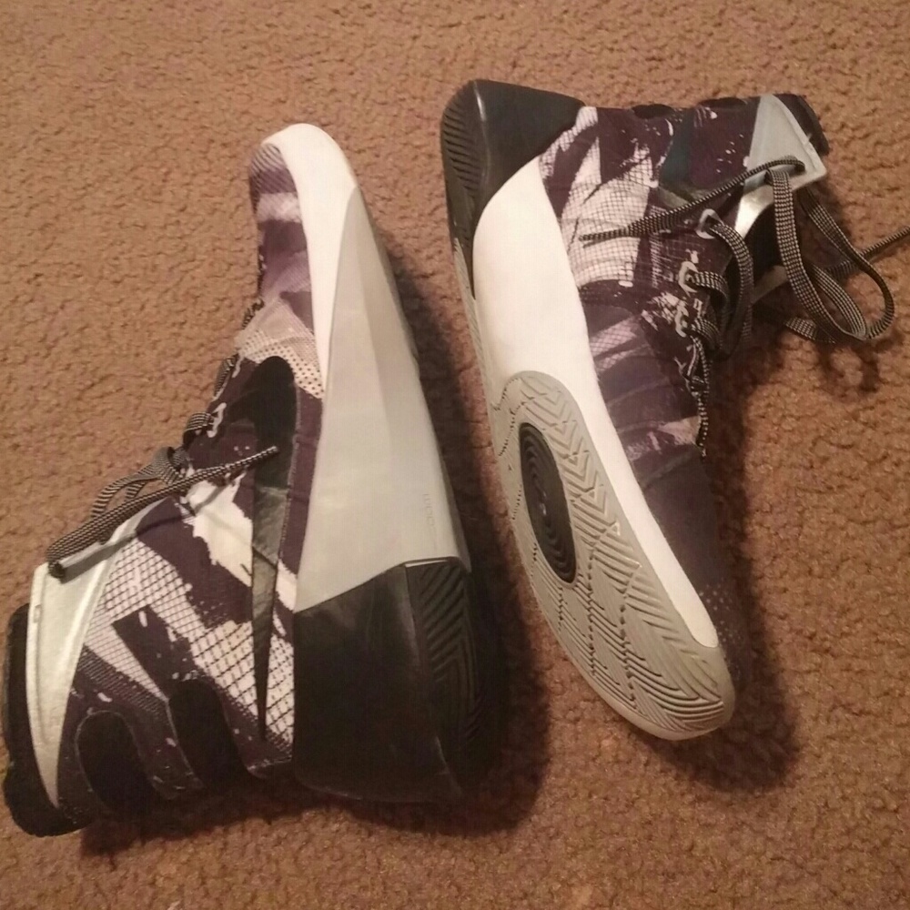 2015 Hyperdunks, Negotiating Available - image 2