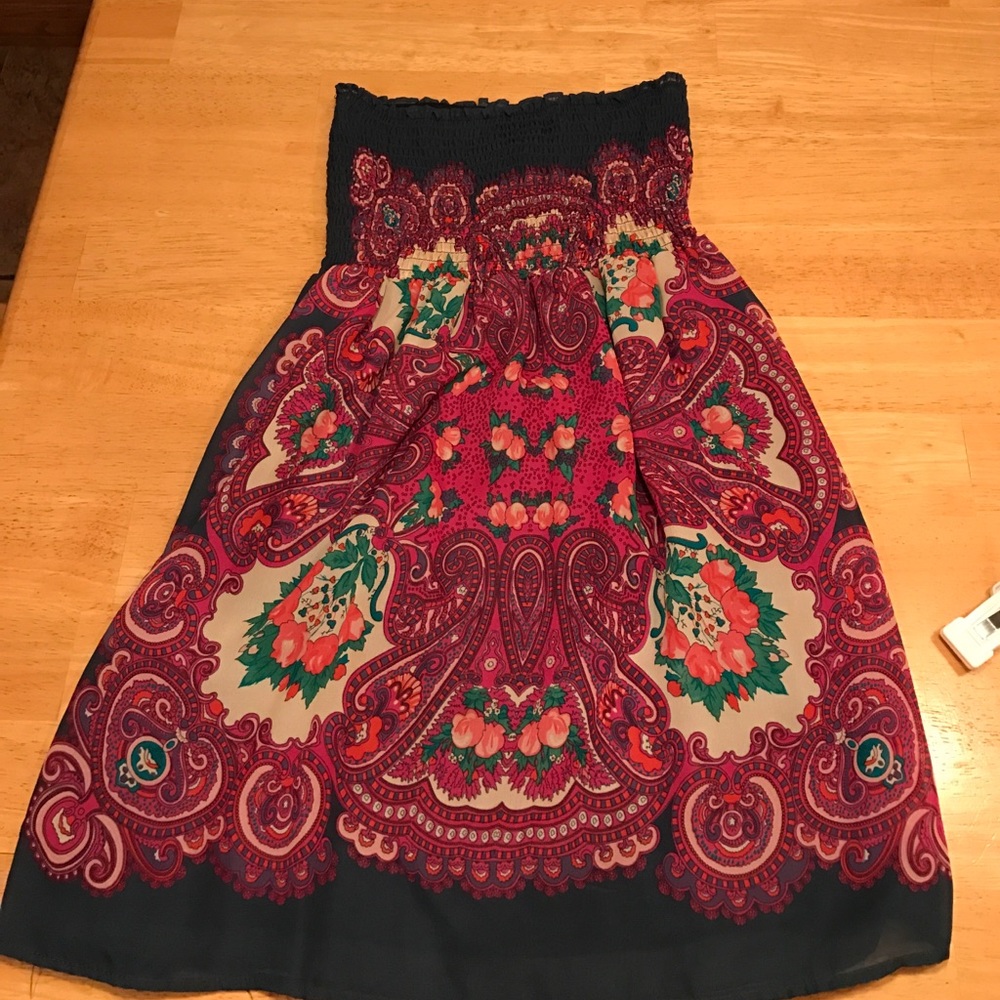 Strapless dress