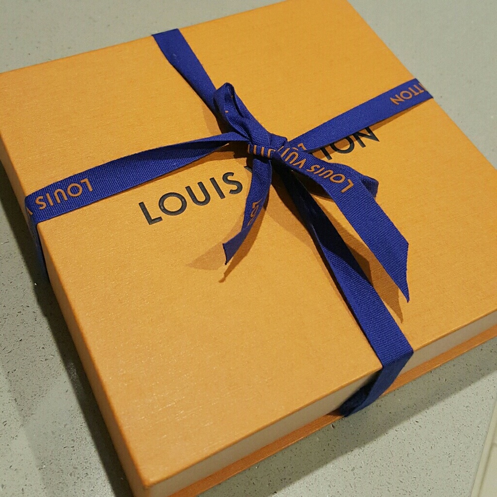 Mini Louis Vuitton Box