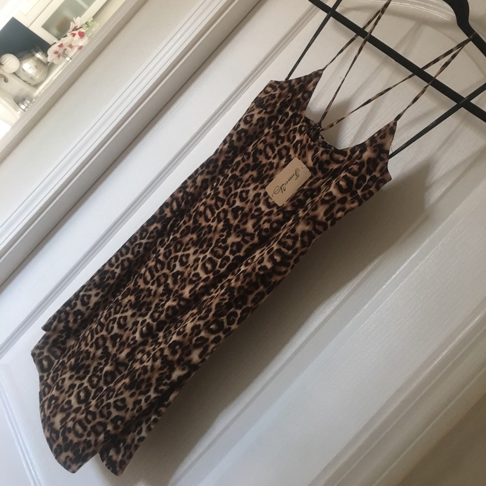 NWT Forever 21 Leopard Dress, soft! Medium