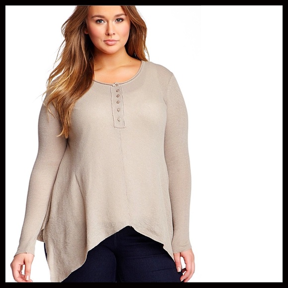 BOBEAU PLUS SIZE HENLEY TUNIC HI-LO HEM TOP - Picture 6 of 8