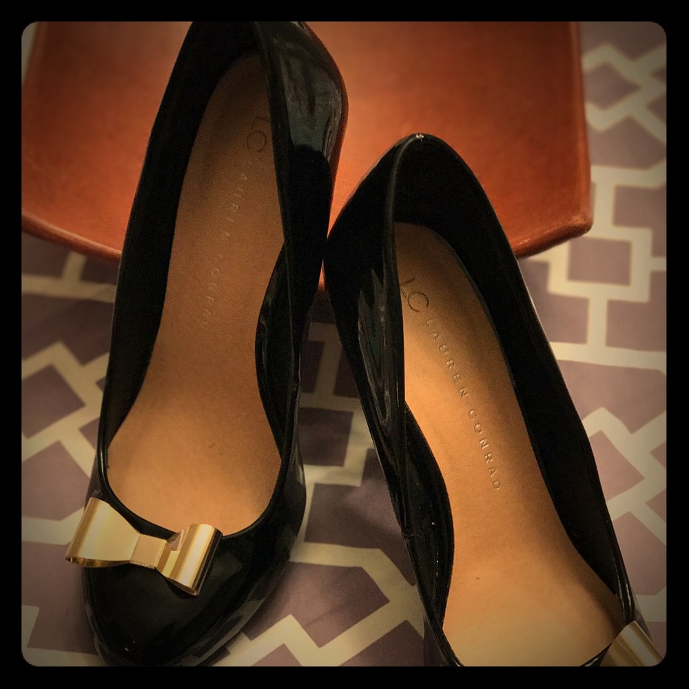 Black Patent Leather Pumps by Lauren Conrad