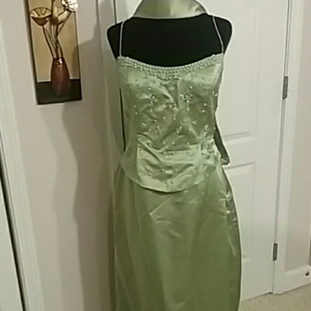 ELEGANT MISS NEW YORK  EVENING GOWN