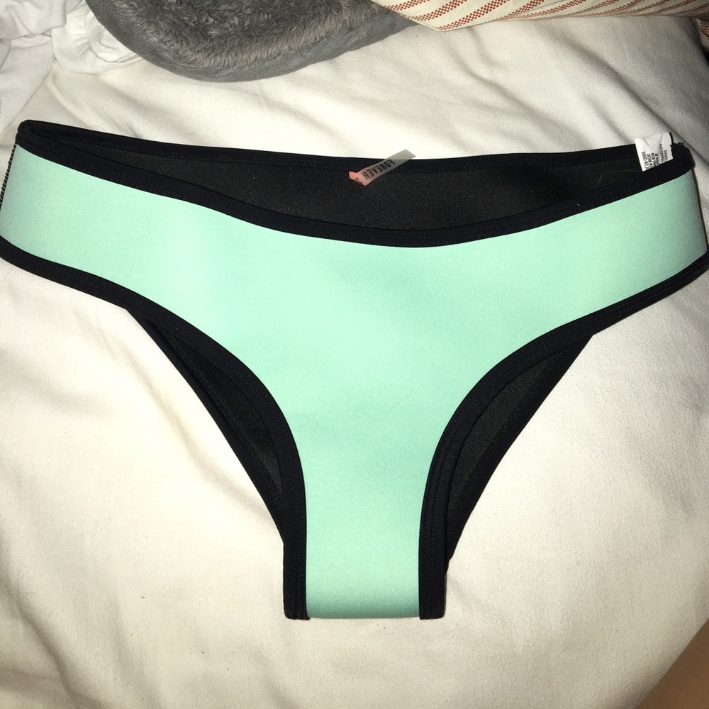 Neoprene Bottoms