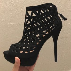 Laser cut heels