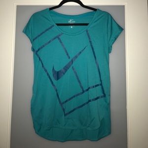 Nike teal short sleeve top