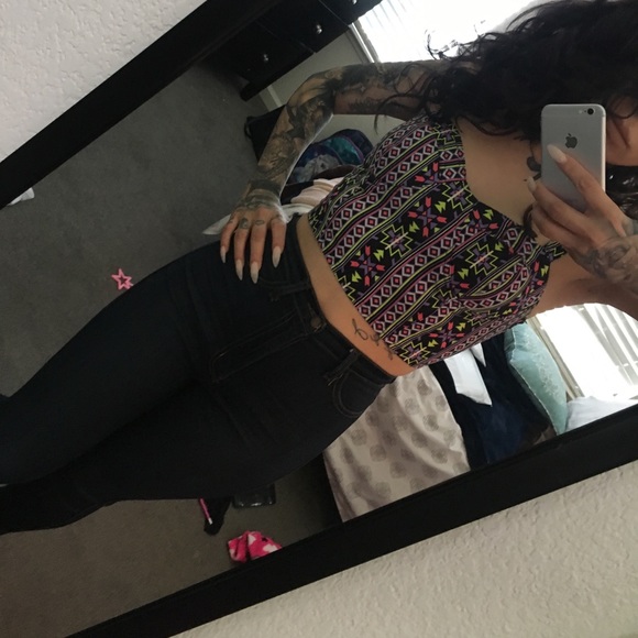 SOLD💋 - Picture 2 of 5