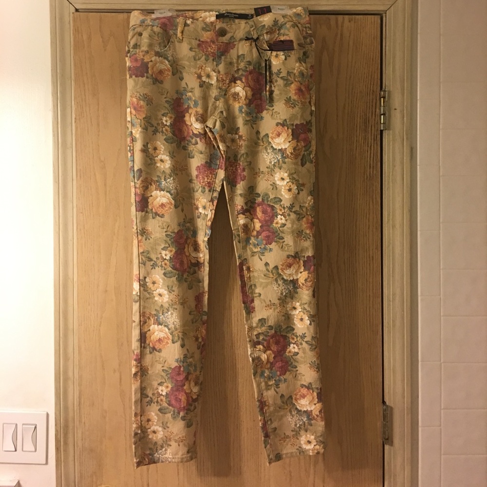 🌺💕Flower Skinny Jeans💕🌺