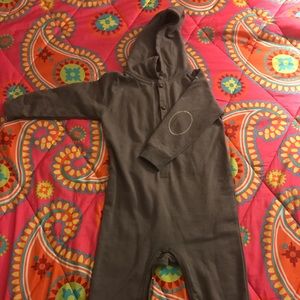 NWT GRAY LABEL ROMPER. DEF UNISEX