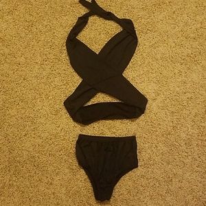 Cross over bikini