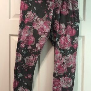 Floral Leggings Size XL