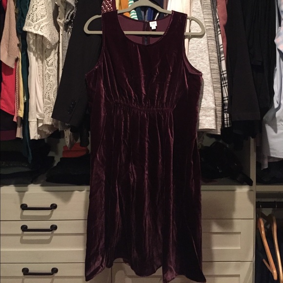 gap maternity velvet dress