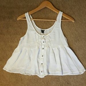 White crop top