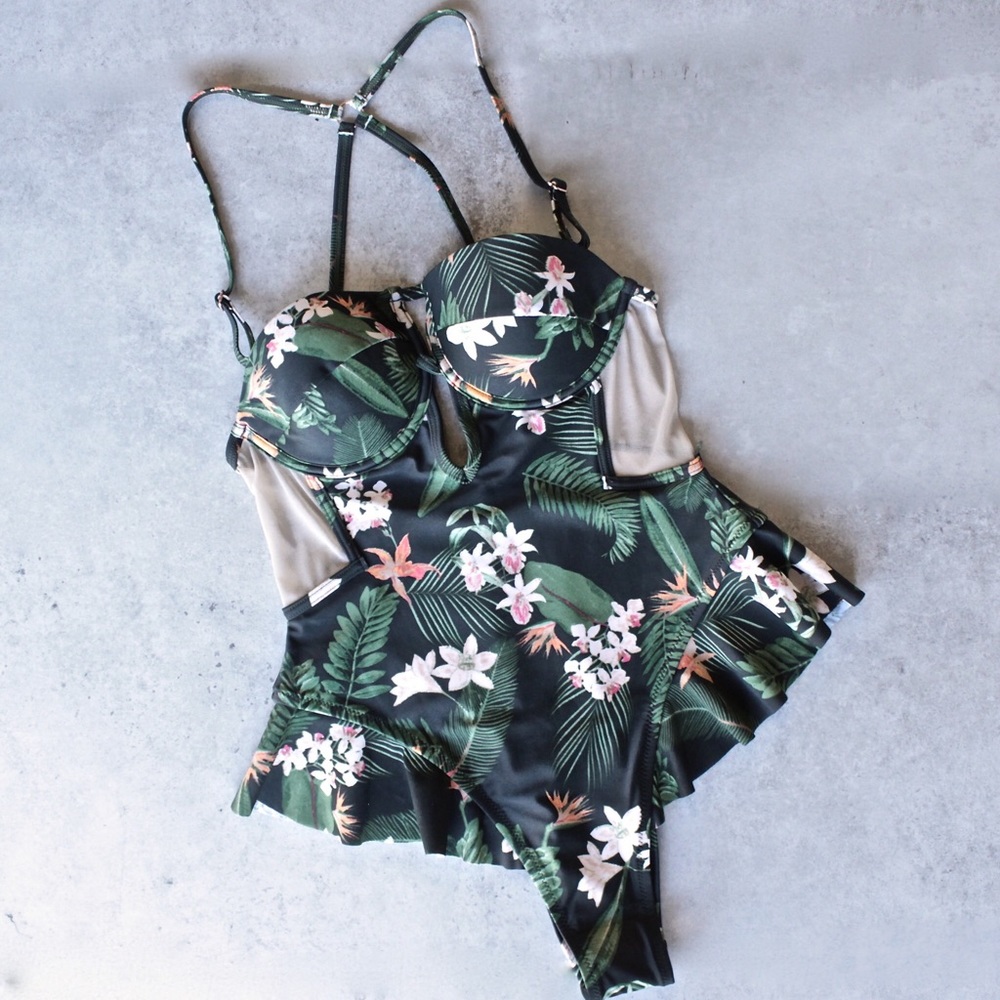 Somedays Lovin "In Paradise" one piece