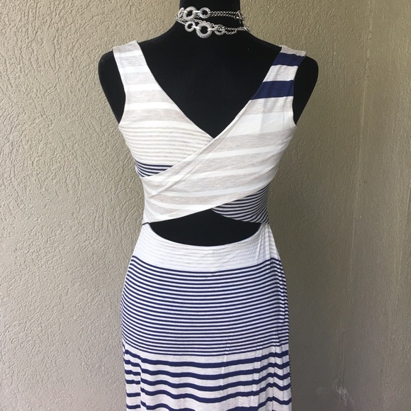 LAST ONE Trendy Navy Cream Tan Stripe Maxi Dress - Picture 4 of 7