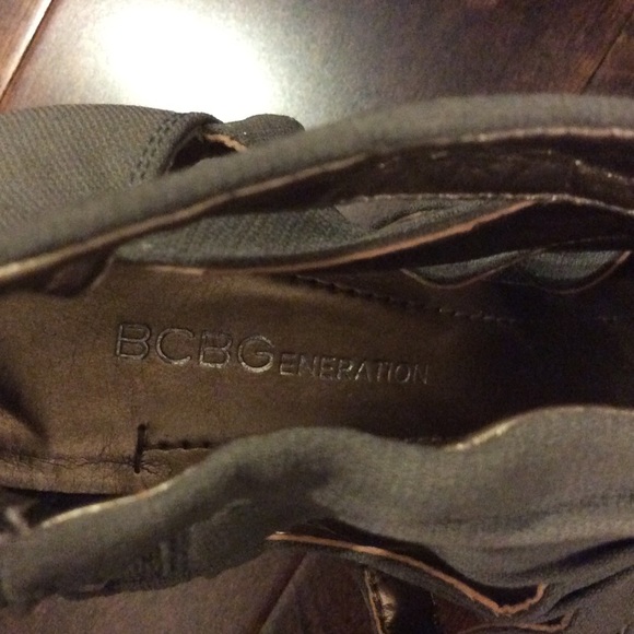 Heels - Picture 2 of 4