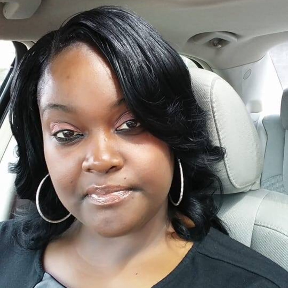 Meet your Posher, Maria r.