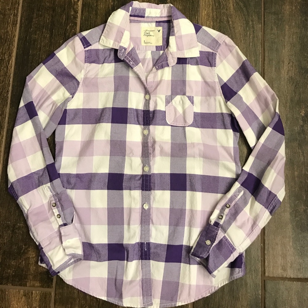 American Eagle Button Down Shirt
