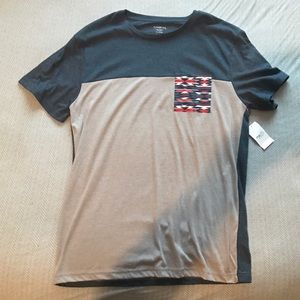 Short sleeve design shirt