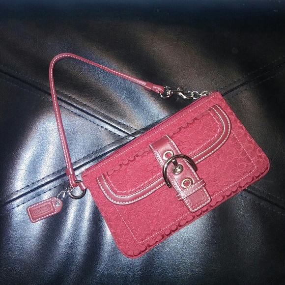 Coach purse - Picture 2 of 6