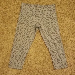 Capri Victoria's Secret Grey leggings