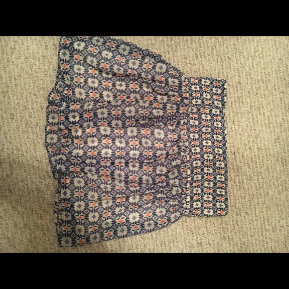 Hollister Skirt (M) - Picture 1 of 2