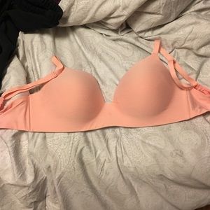 Victoria's Secret Angel no-wire bra
