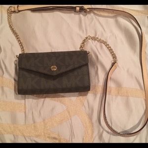 Michael Kors body bag