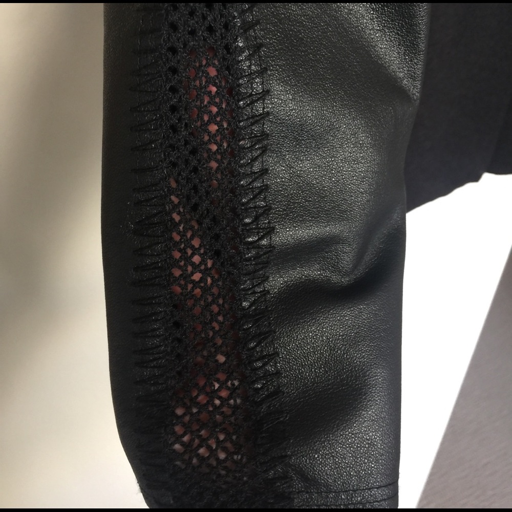 Stella And Jaime Black Long Sleeve Size Medium - image 3