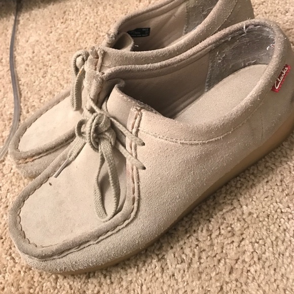 Clarks - Picture 1 of 3