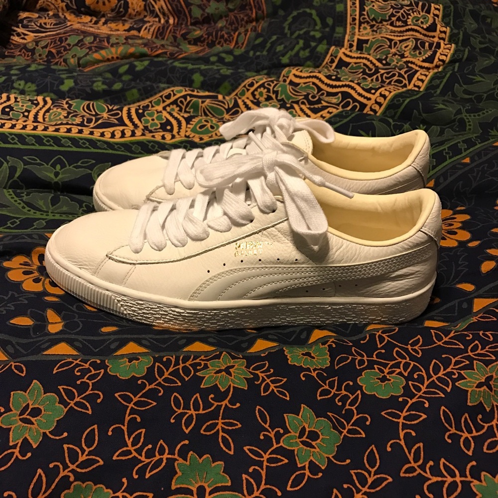 White Pumas! - image 2