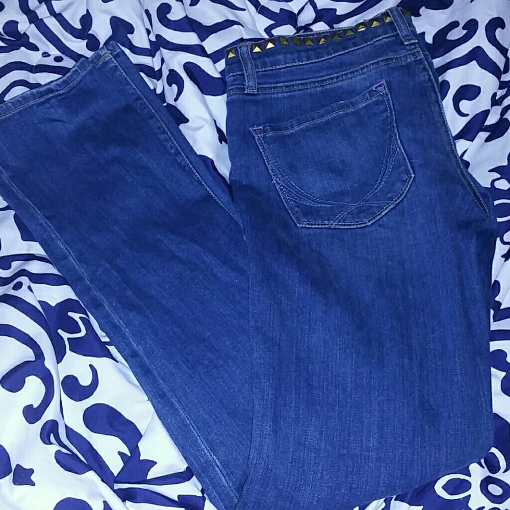 VS Jeans!