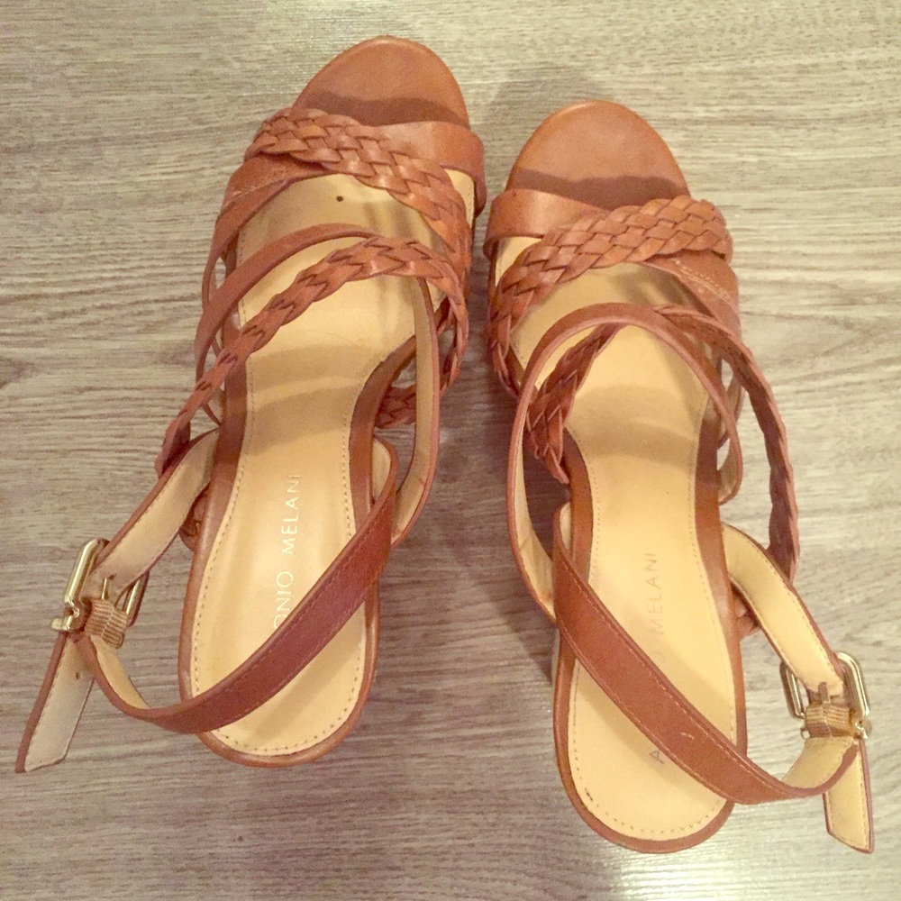Antonio Melani wedges