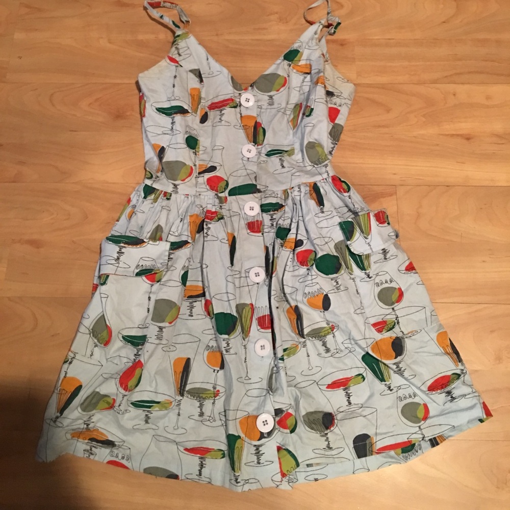 CUTE VINTAGE MARTINI GLASS DRESS