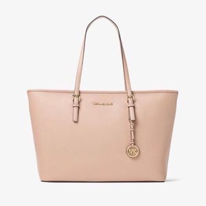 Micheal Kors Large Jet Set Travel Saffiano Bag