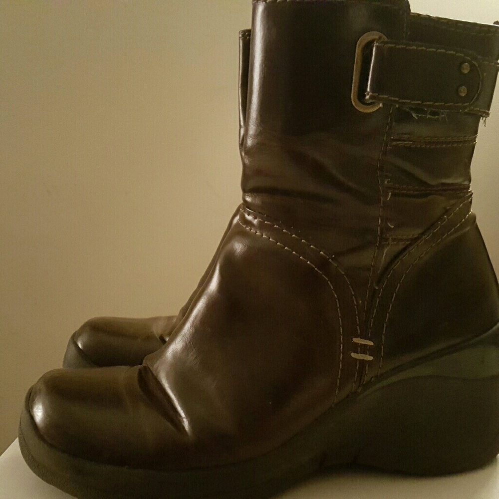 Boots stylish, comfy and a little bit of height