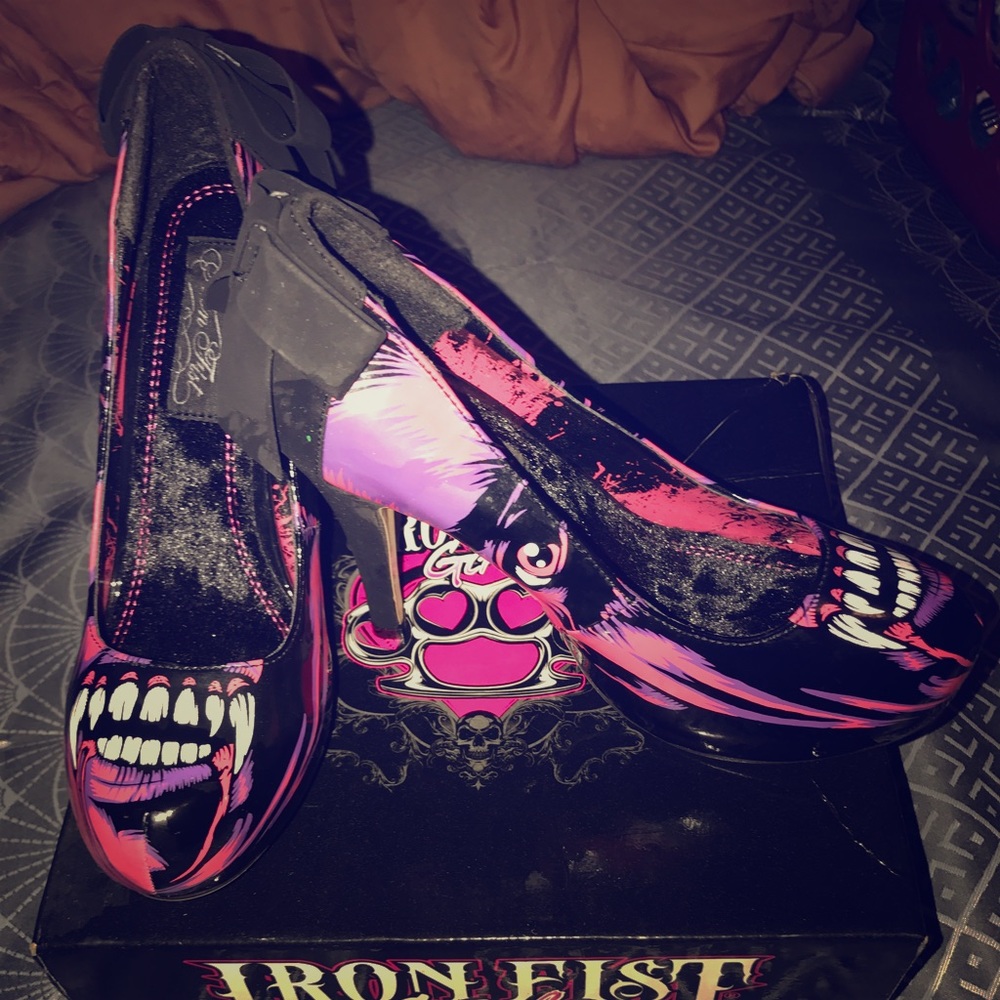 Iron Fist Girls open toe heels with box