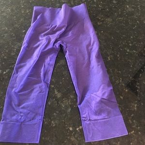 Lululemon In the Flow Crop