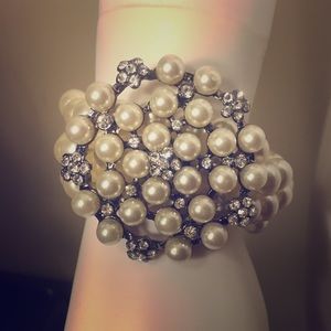 Pearl stretchy Bracelet