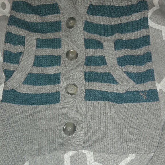 American Eagle Striped button up cardigan - Picture 2 of 3