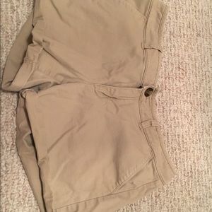 khaki shorts