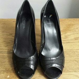 Womens Shoes
