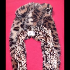 SpritHoods hat leopard and snake skin