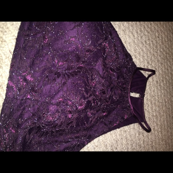 formal dress - Picture 3 of 4