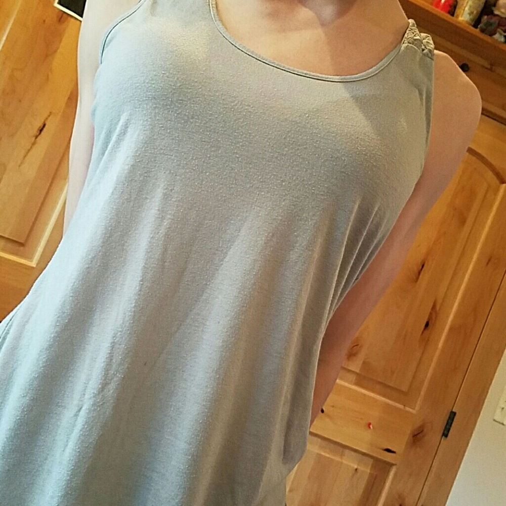 Cute Grey tank top // lace back // great condition